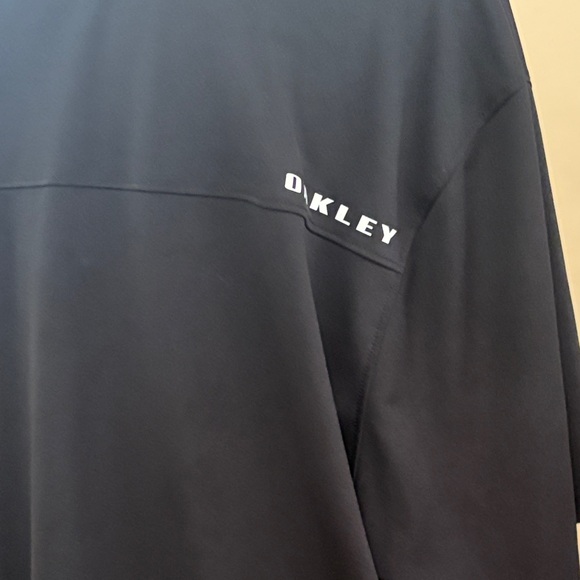 Oakley Black and Gray Polo short sleeve button neckline Size XXL - Picture 8 of 9